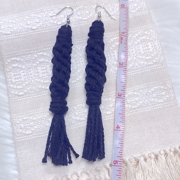 🆓w/$👋🏻Made Macrame 4ply Round Landyard Earrings - Picture 12 of 16